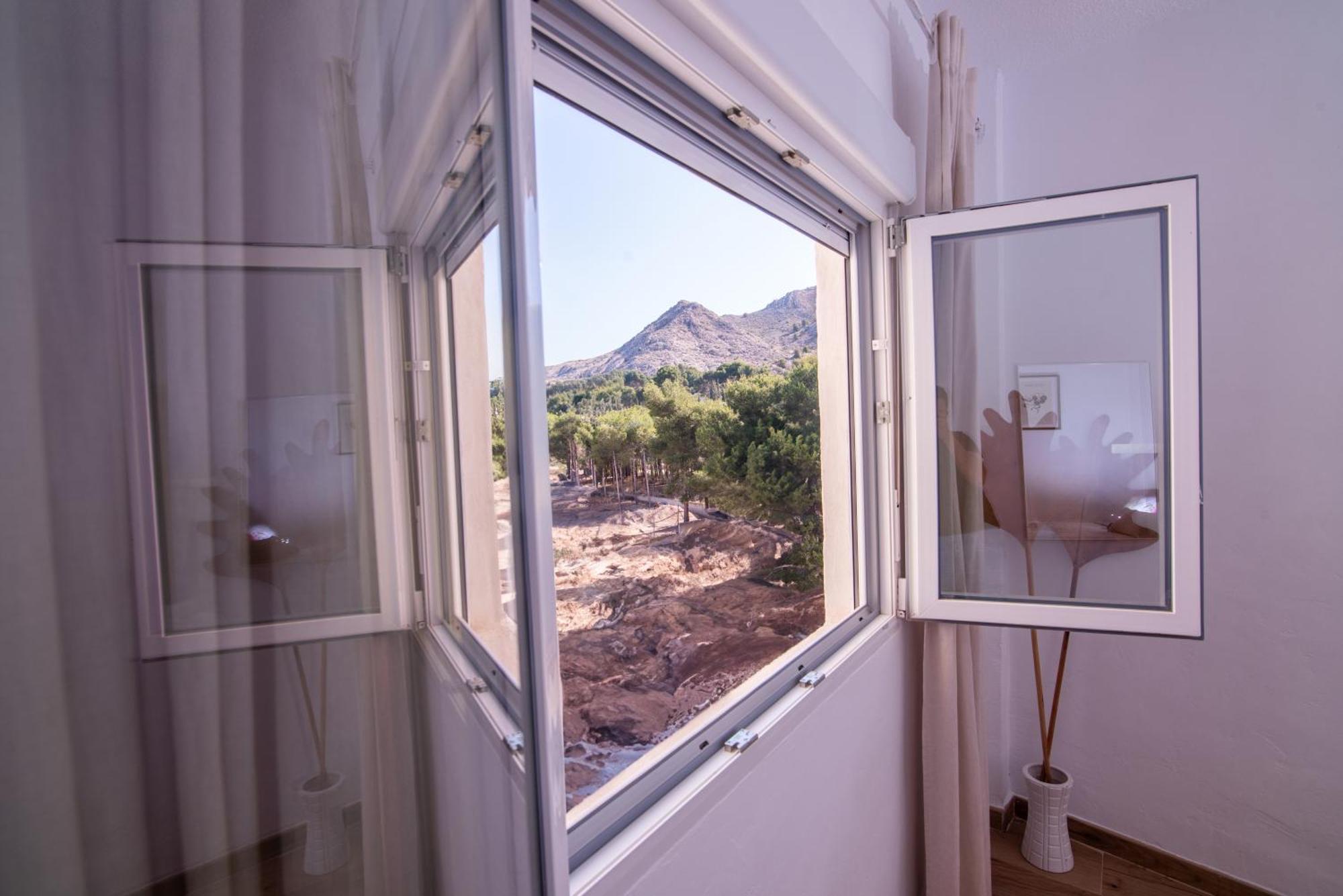 Naisa Apartamento Turistico Villena Luaran gambar