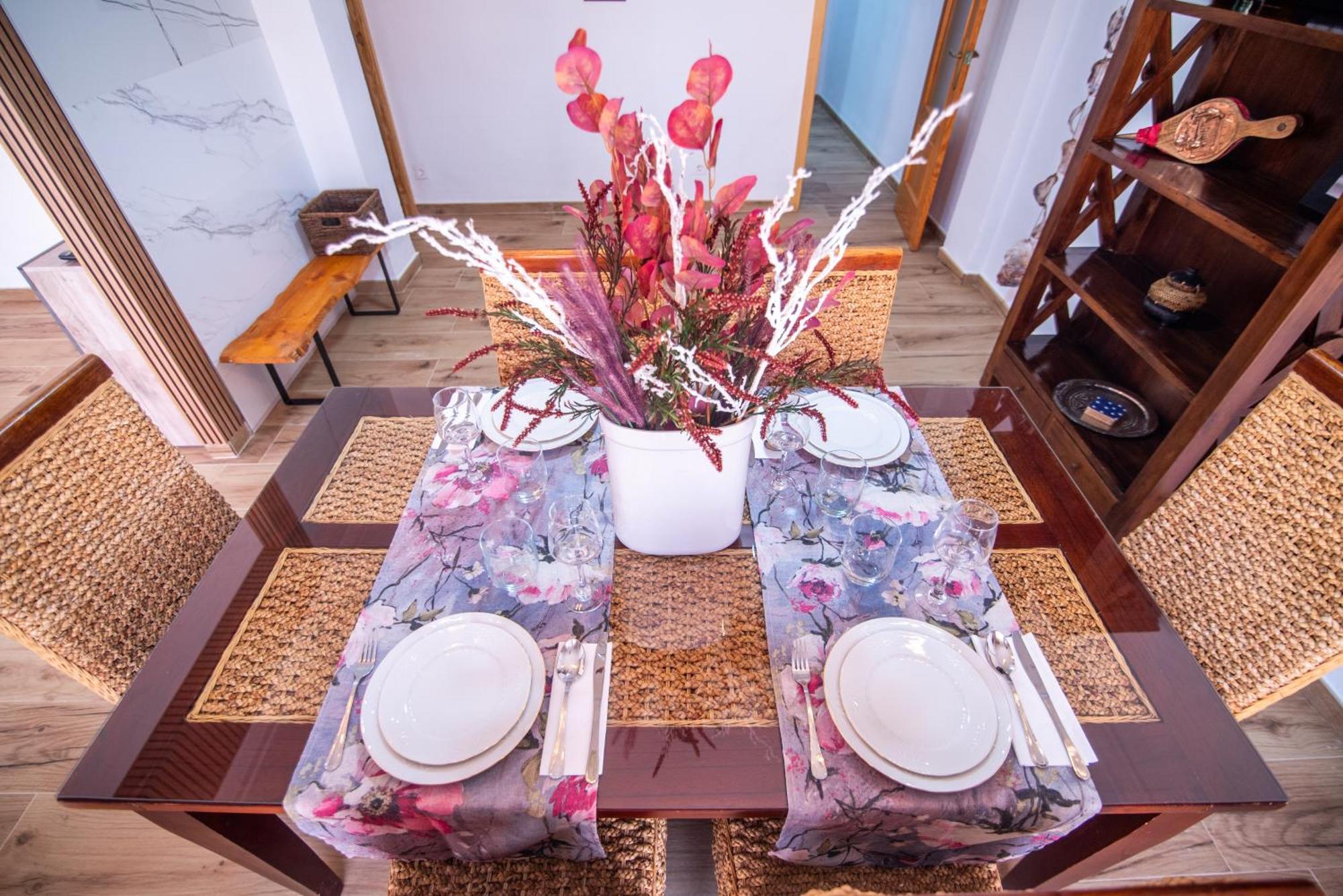 Naisa Apartamento Turistico Villena Luaran gambar