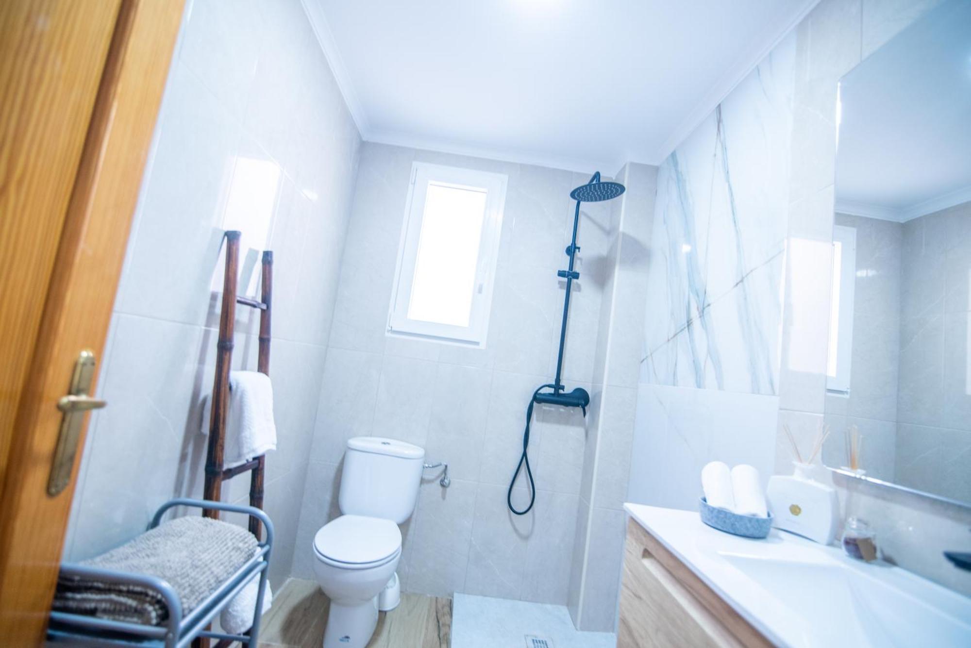 Naisa Apartamento Turistico Villena Luaran gambar