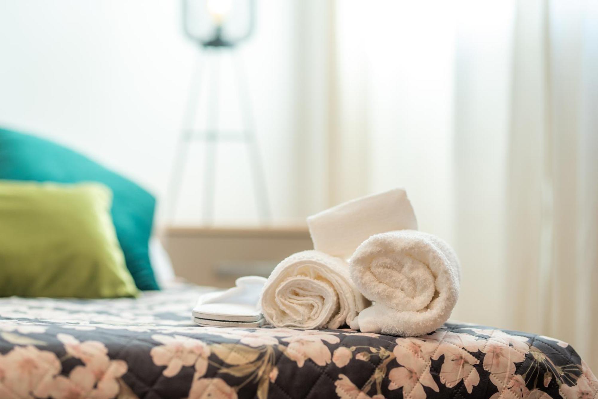 Naisa Apartamento Turistico Villena Luaran gambar